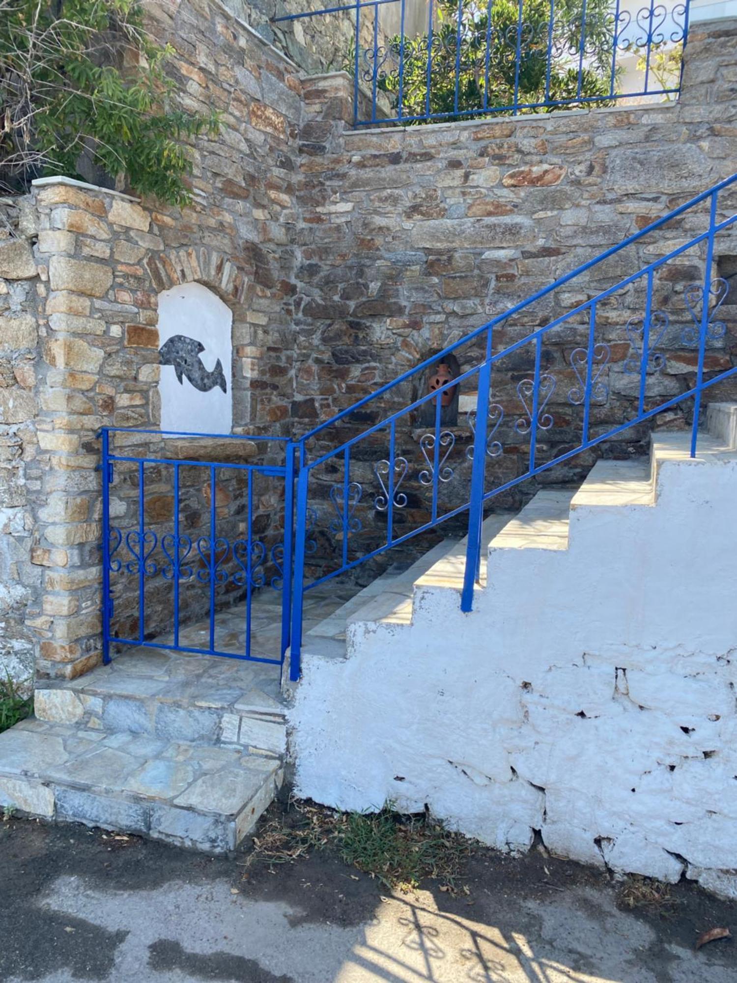 Вилла Πέτρινη Αυλή, Αρμενιστης Ικαρια Арменистис Экстерьер фото